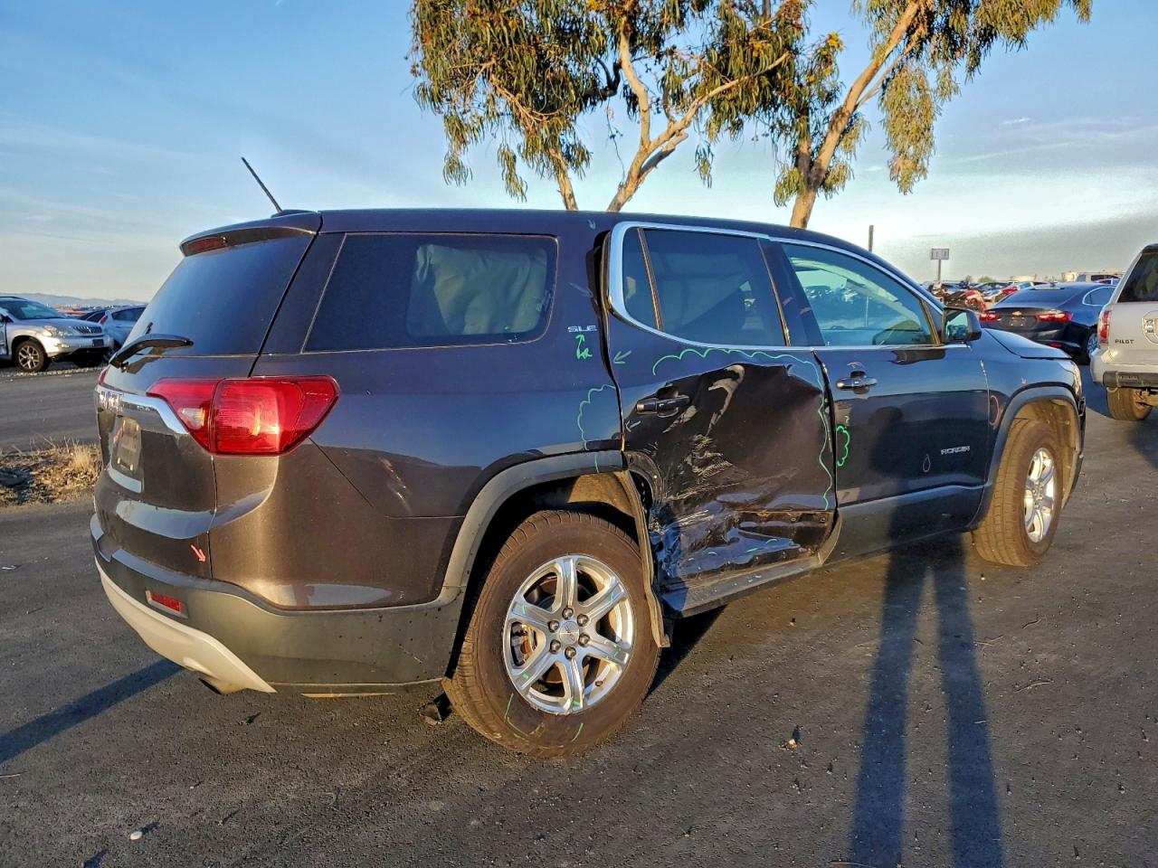 GMC ACADIA SLE