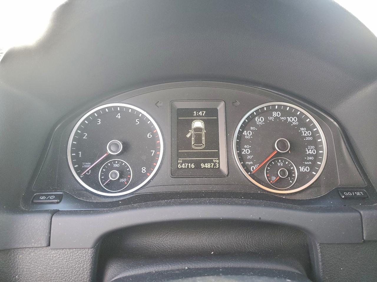 Lot #3318872978 2016 VOLKSWAGEN TIGUAN S