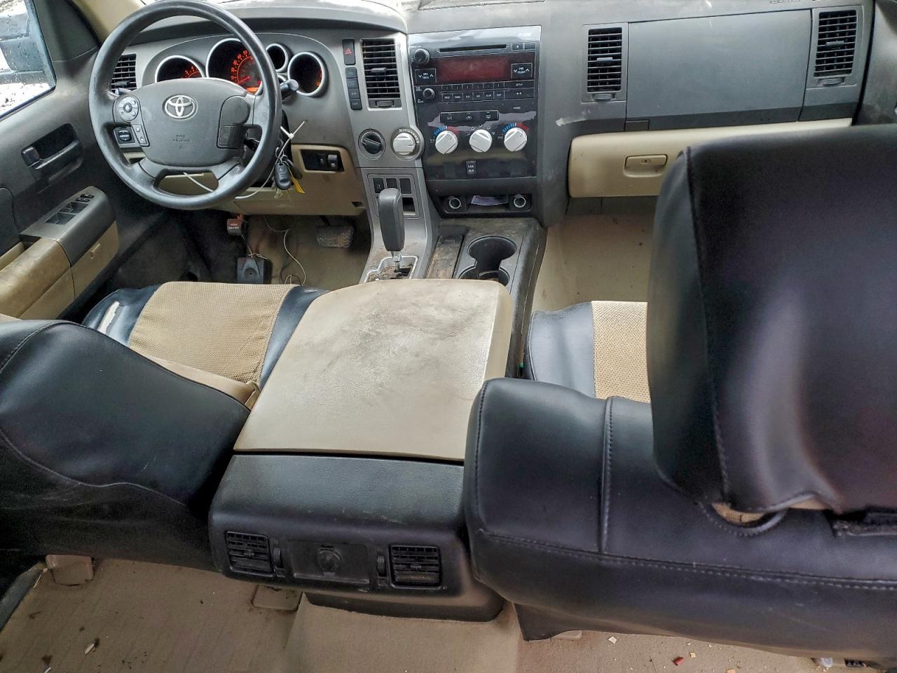 TOYOTA TUNDRA CREWMAX SR5