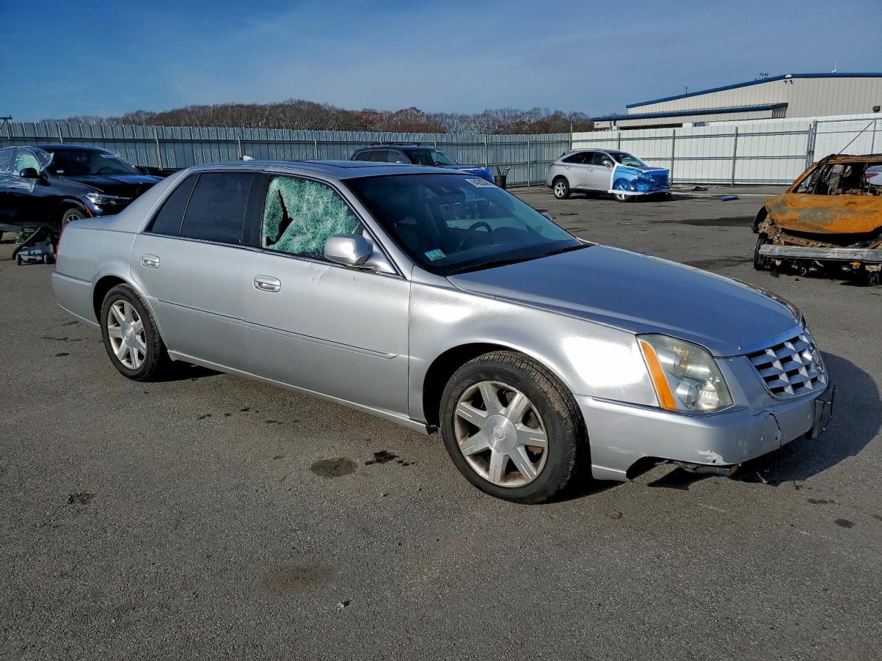 CADILLAC DTS PREMIUM COLLECTION