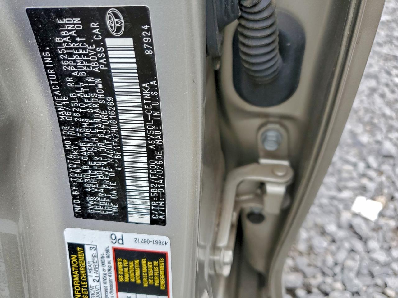 Lot #3311703232 2017 TOYOTA CAMRY LE