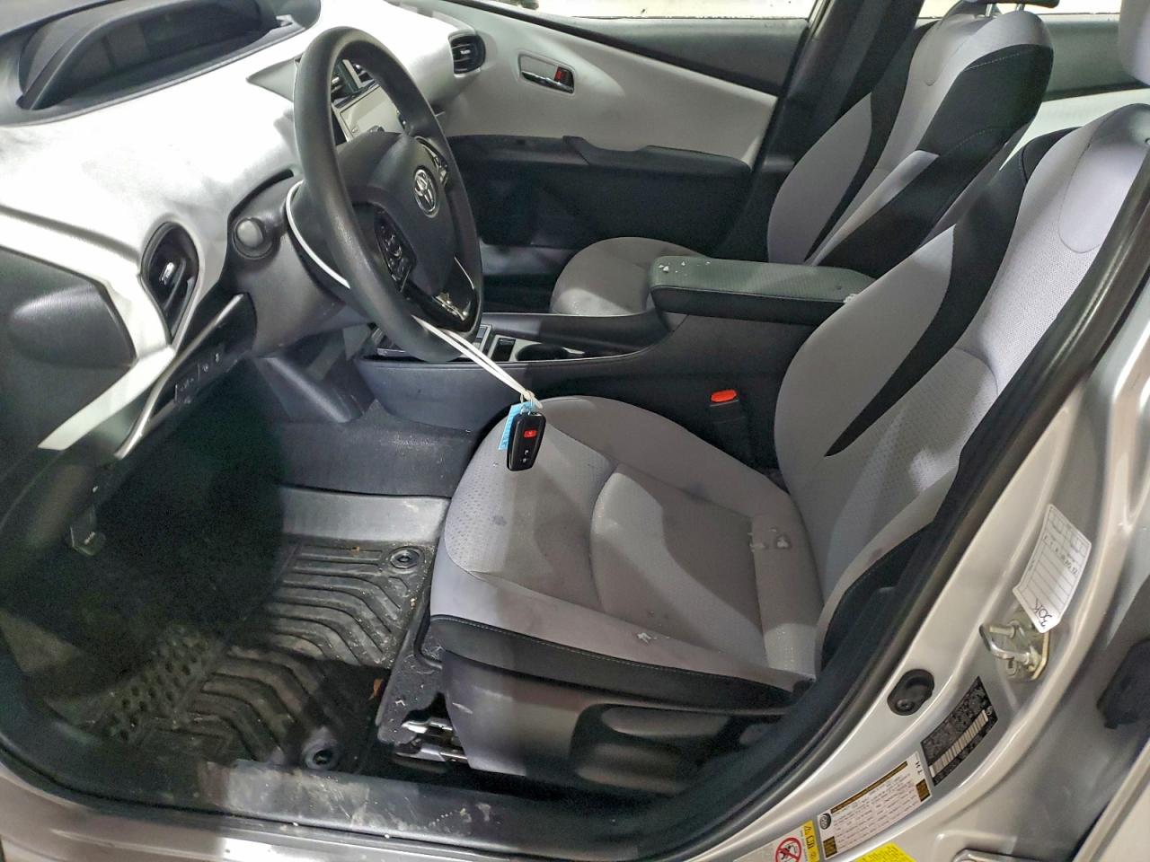 TOYOTA PRIUS NIGHT SHADE