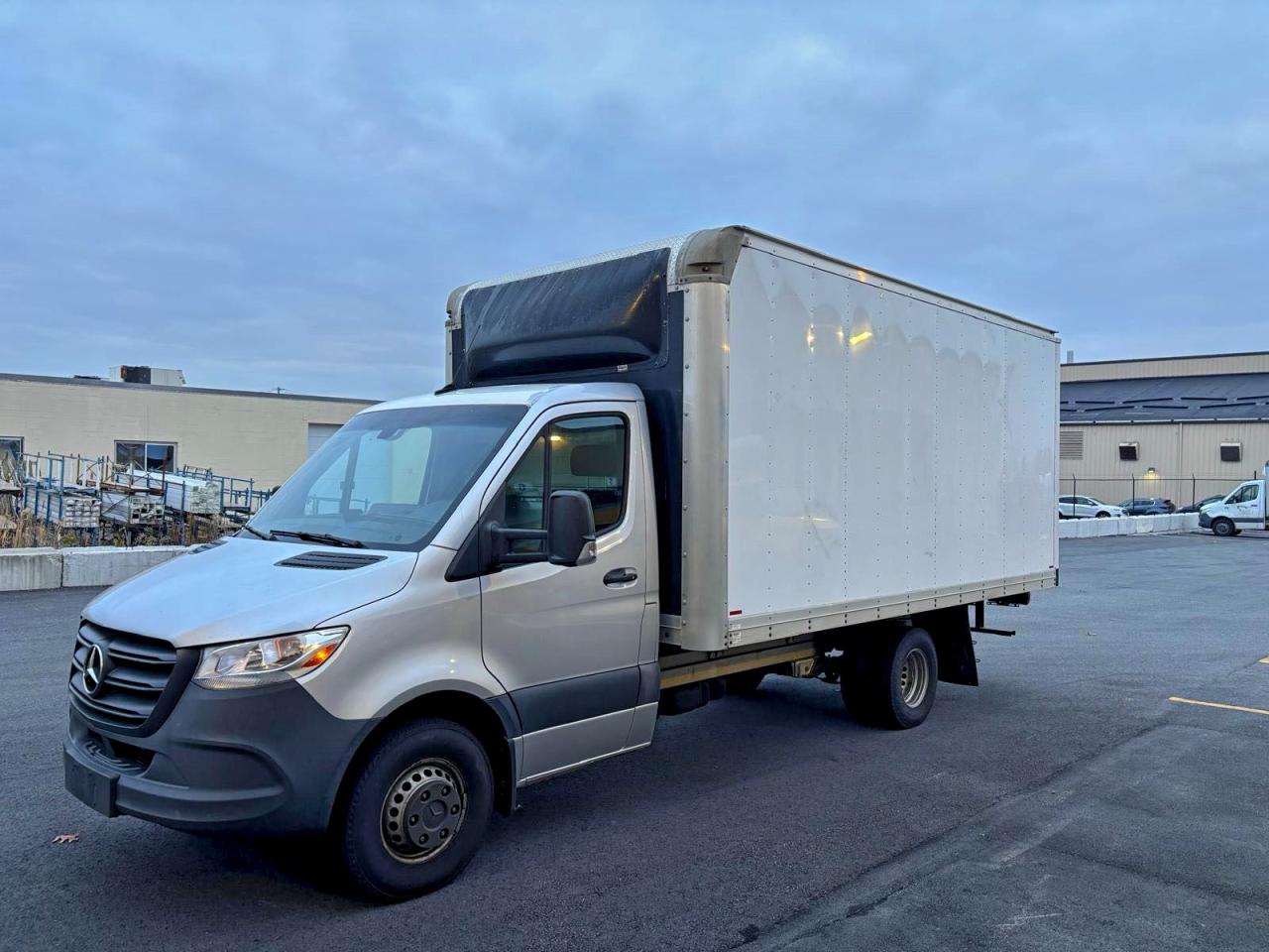 MERCEDES-BENZ SPRINTER 3500