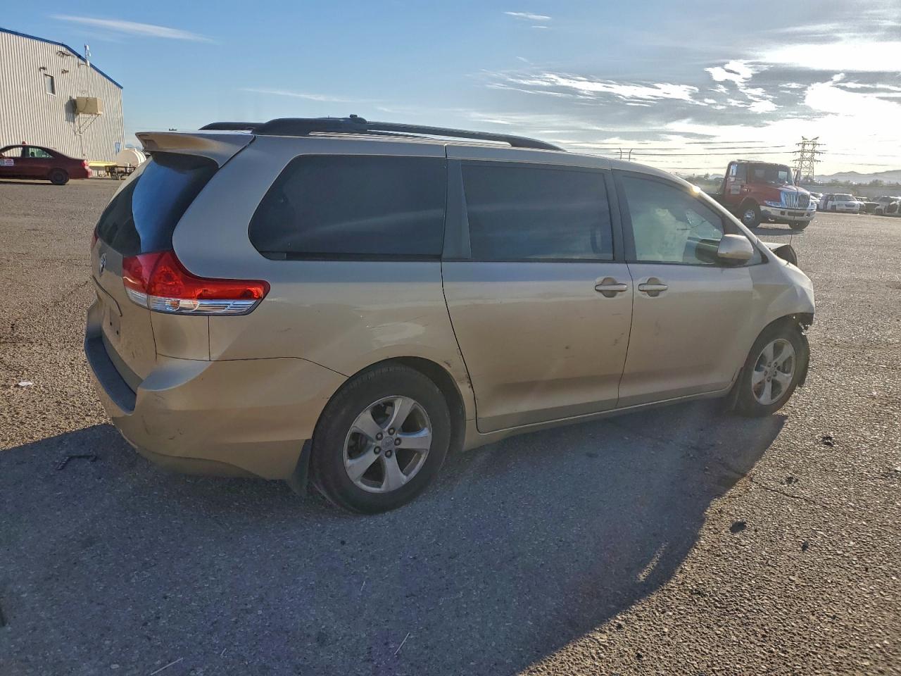 Lot #3315942100 2011 TOYOTA SIENNA LE