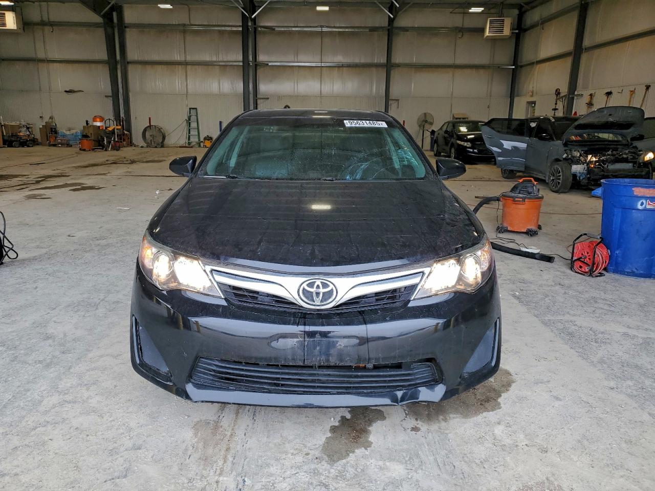 TOYOTA CAMRY L