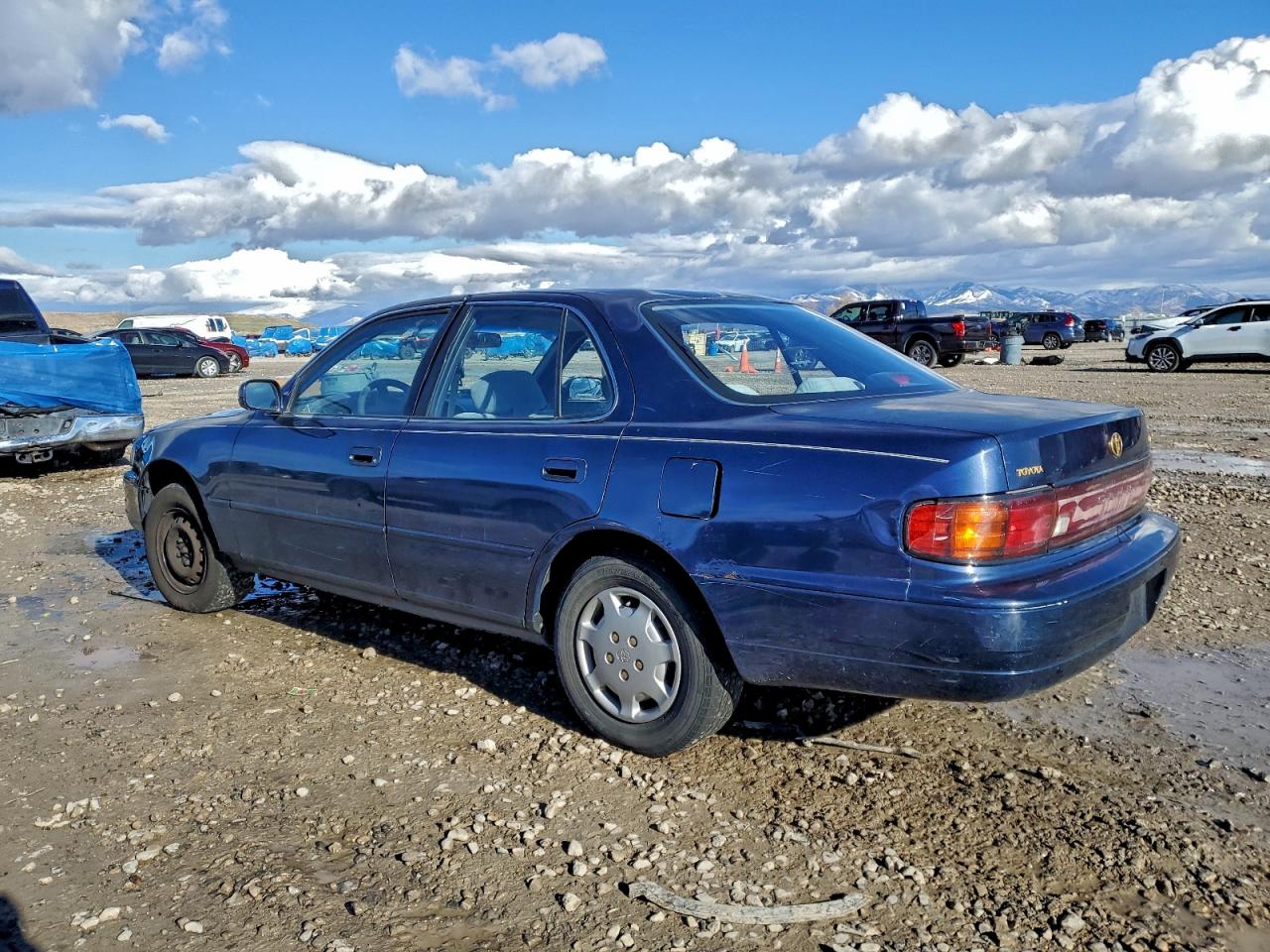 Lot #3309788337 1994 TOYOTA CAMRY LE