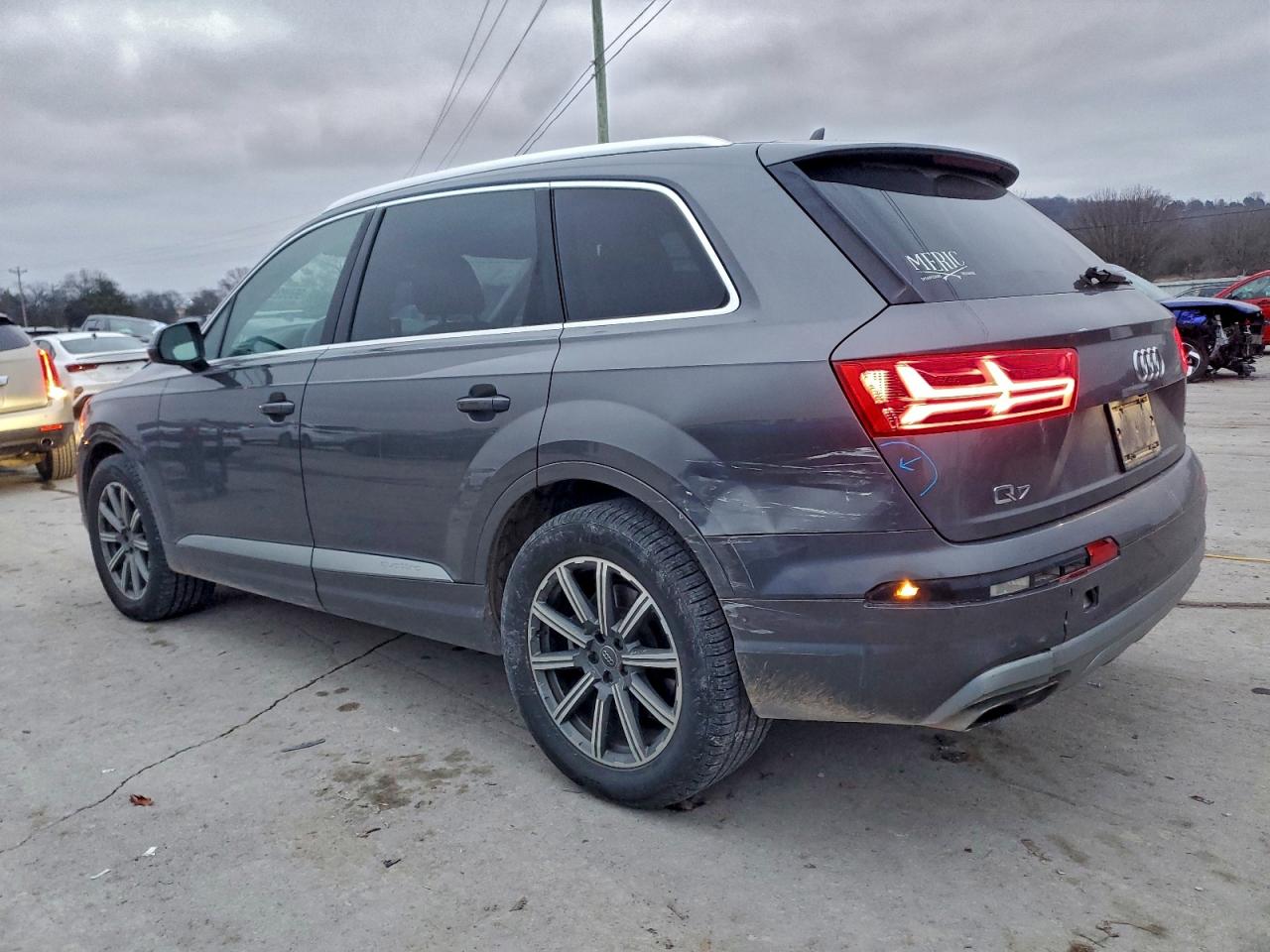 AUDI Q7 PREMIUM PLUS