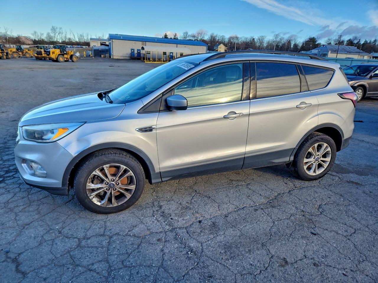 FORD ESCAPE SE