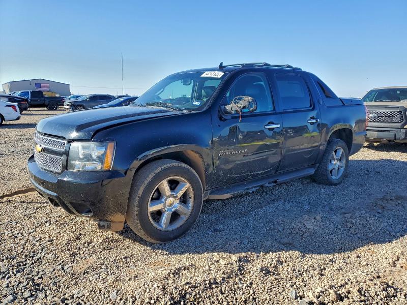 2013 CHEVROLET AVALANCHE #3301945453