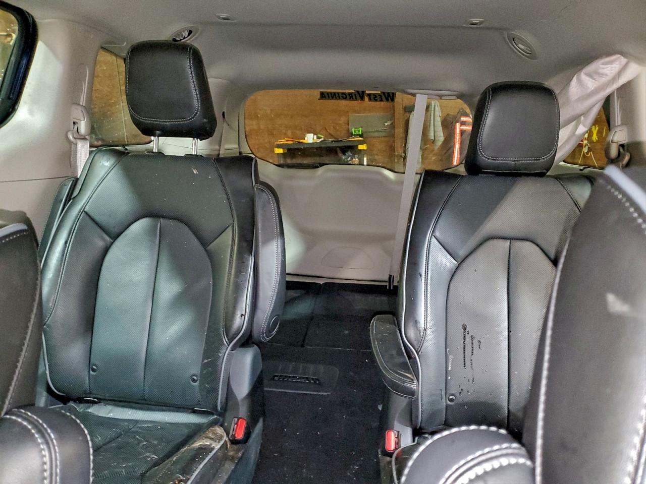 CHRYSLER PACIFICA HYBRID LIMITED