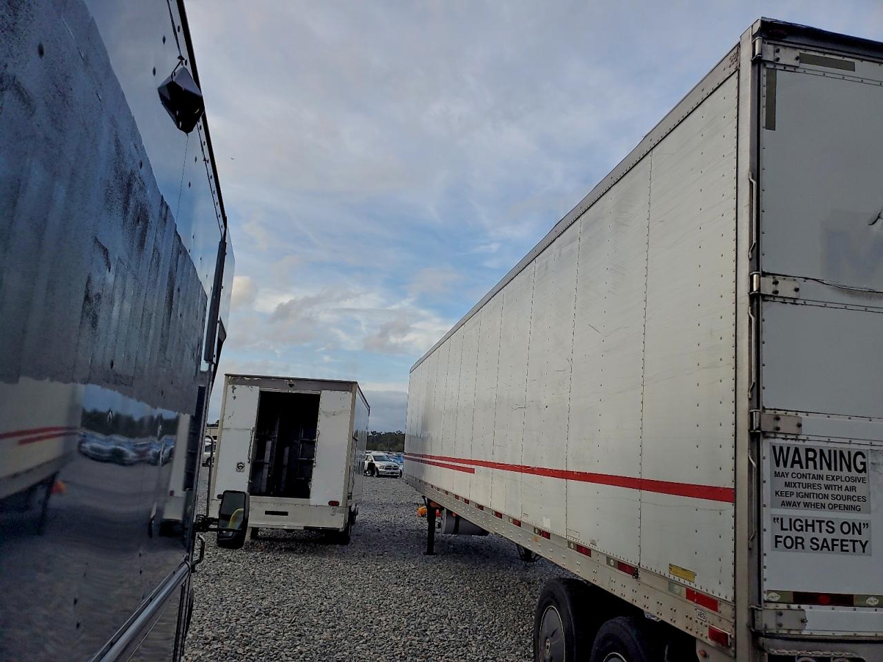 Lot #3308304198 2012 UTILITY VS2RA