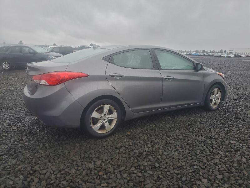 2013 HYUNDAI ELANTRA GL #3317773076