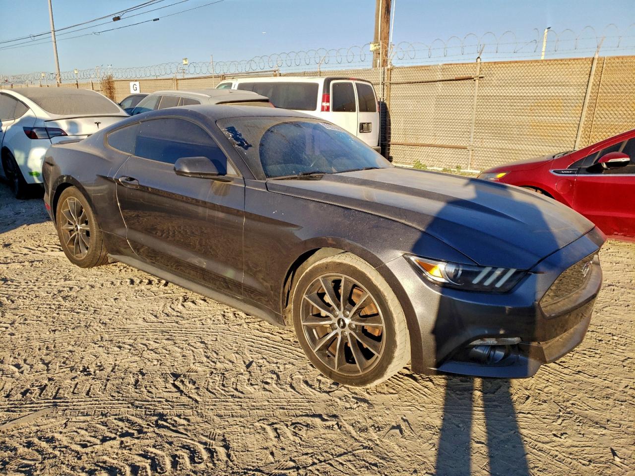 Lot #3318020375 2015 FORD MUSTANG