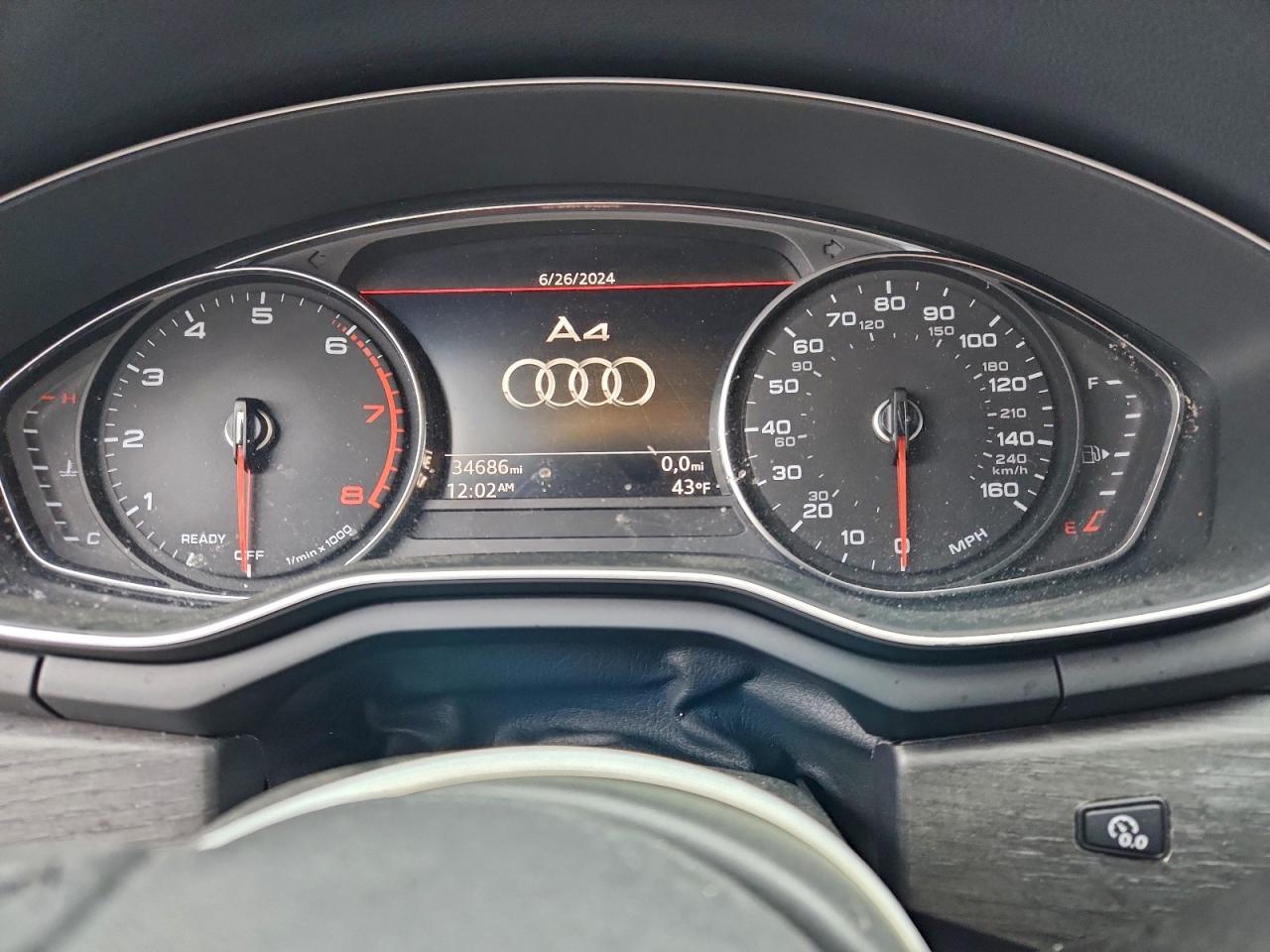 AUDI A4 PREMIUM