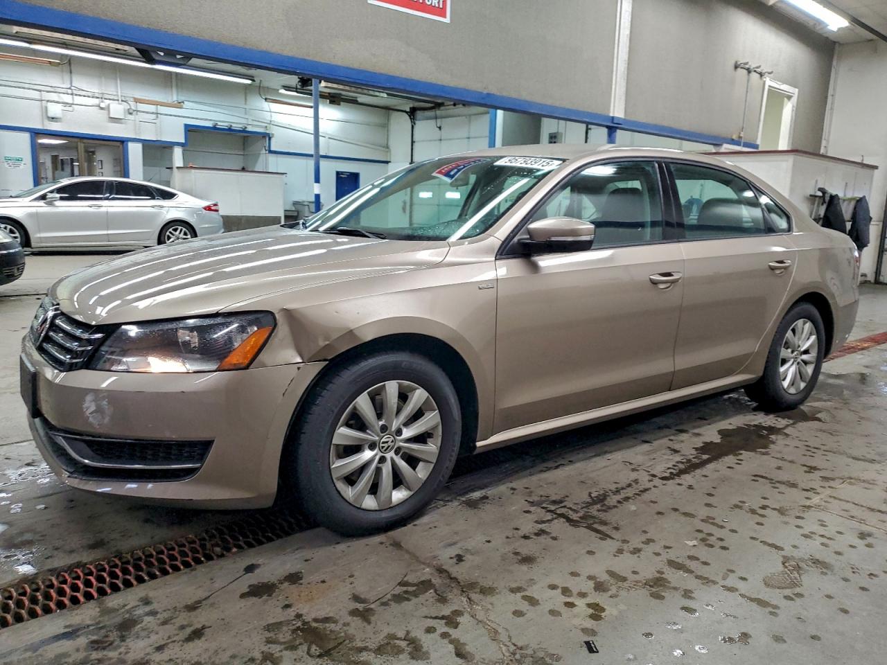 Lot #3317084004 2015 VOLKSWAGEN PASSAT S