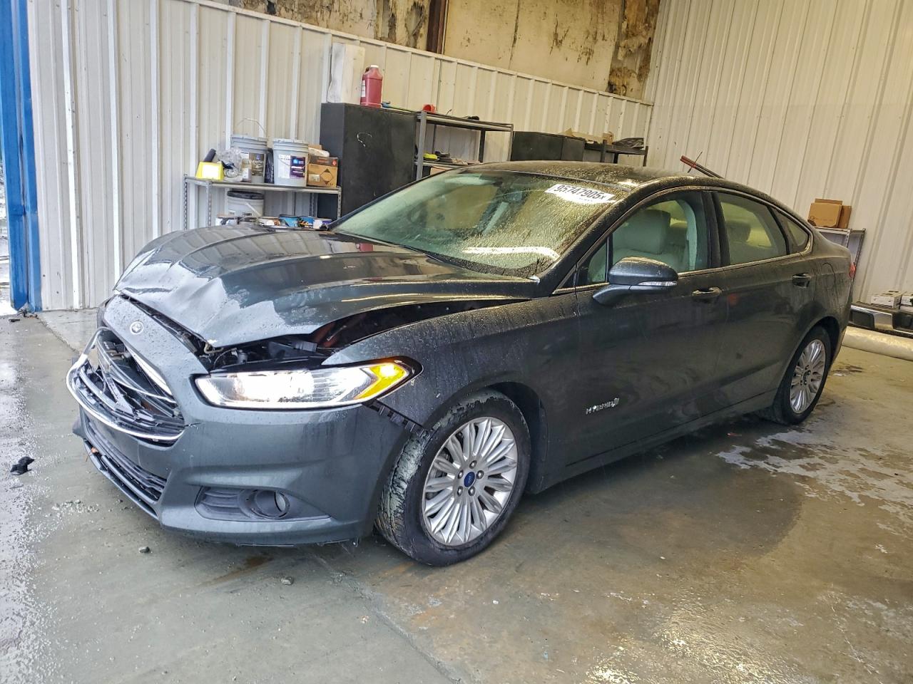 FORD FUSION SE HYBRID