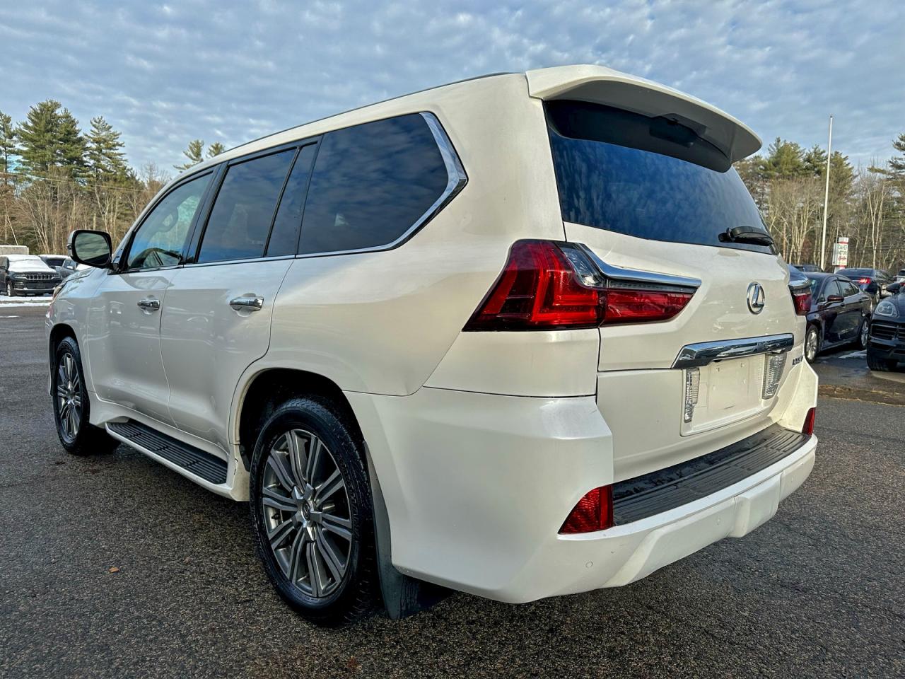 LEXUS LX 570