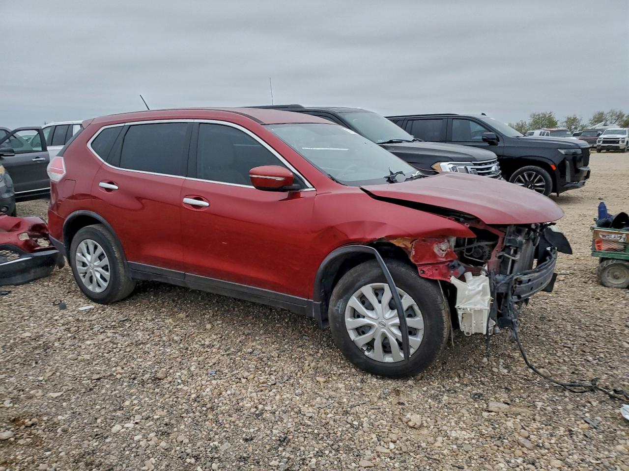 Lot #3310361952 2015 NISSAN ROGUE S