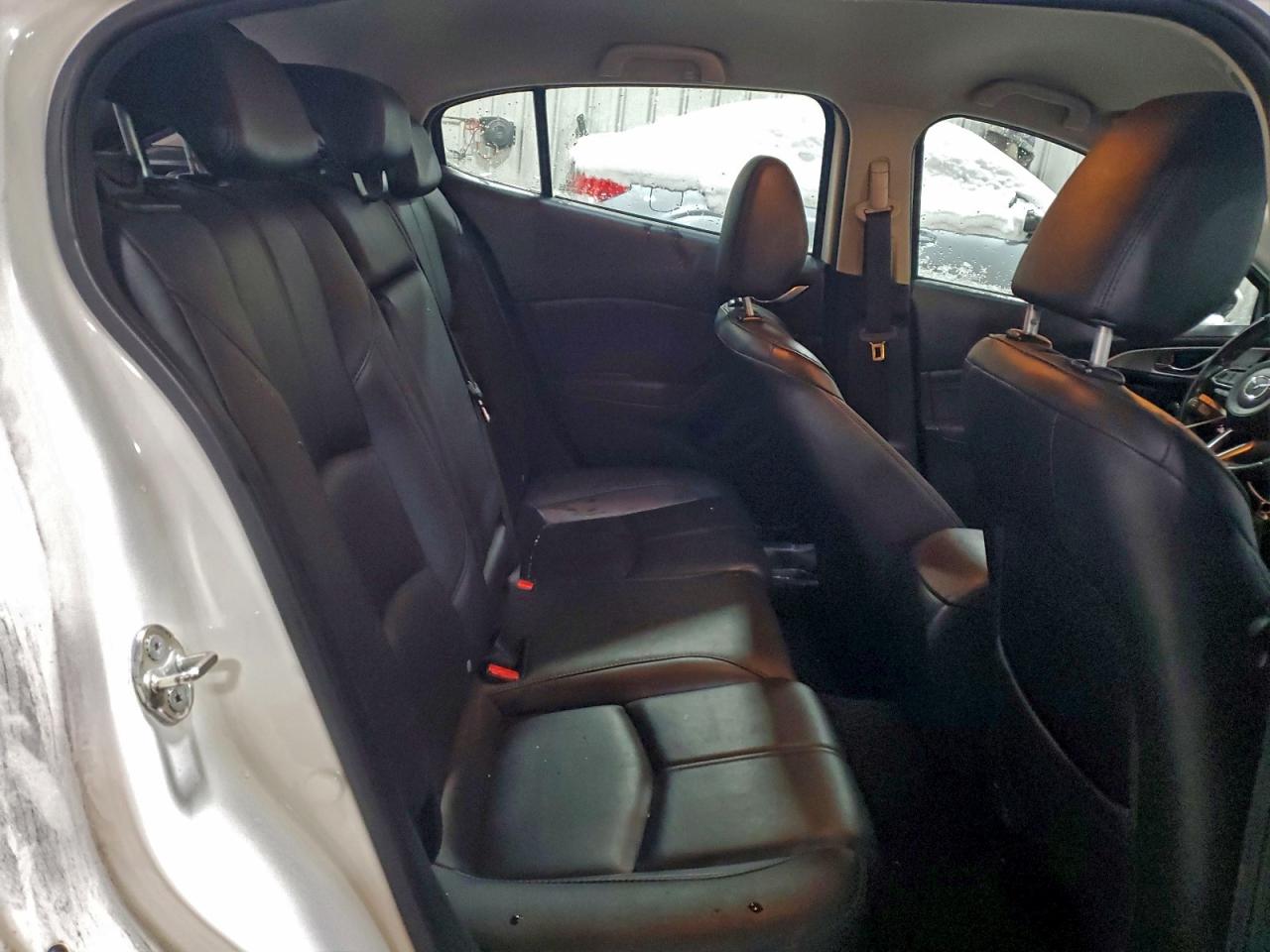 Lot #3315665775 2018 MAZDA 3 TOURING