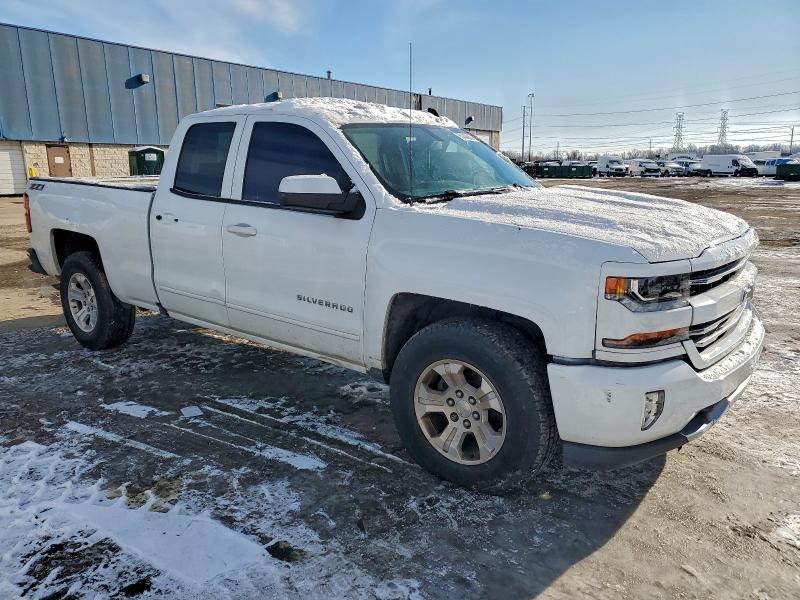 2017 CHEVROLET SILVERADO #3305331373