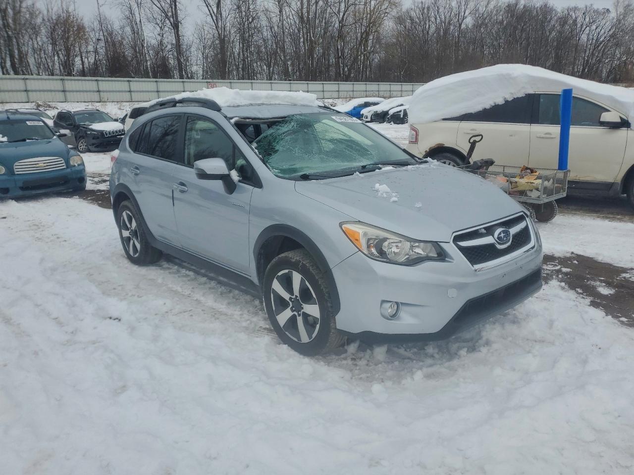 Lot #3302734051 2015 SUBARU XV CROSSTR