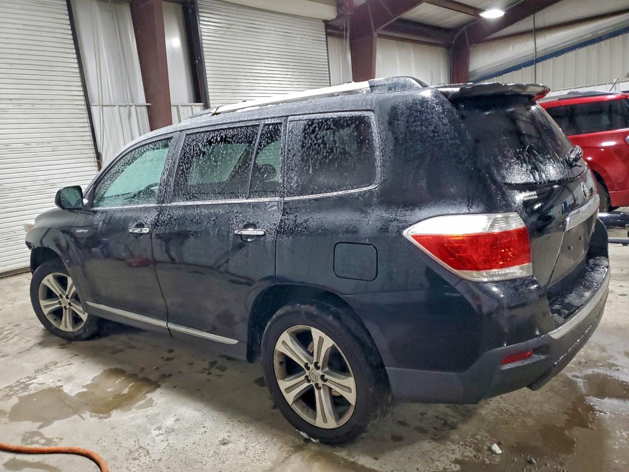 TOYOTA HIGHLANDER LIMITED