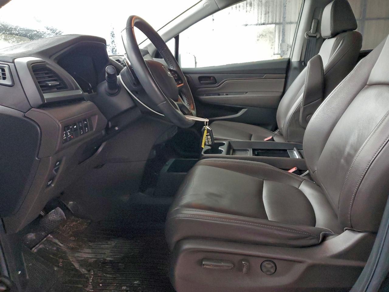 HONDA ODYSSEY TOURING