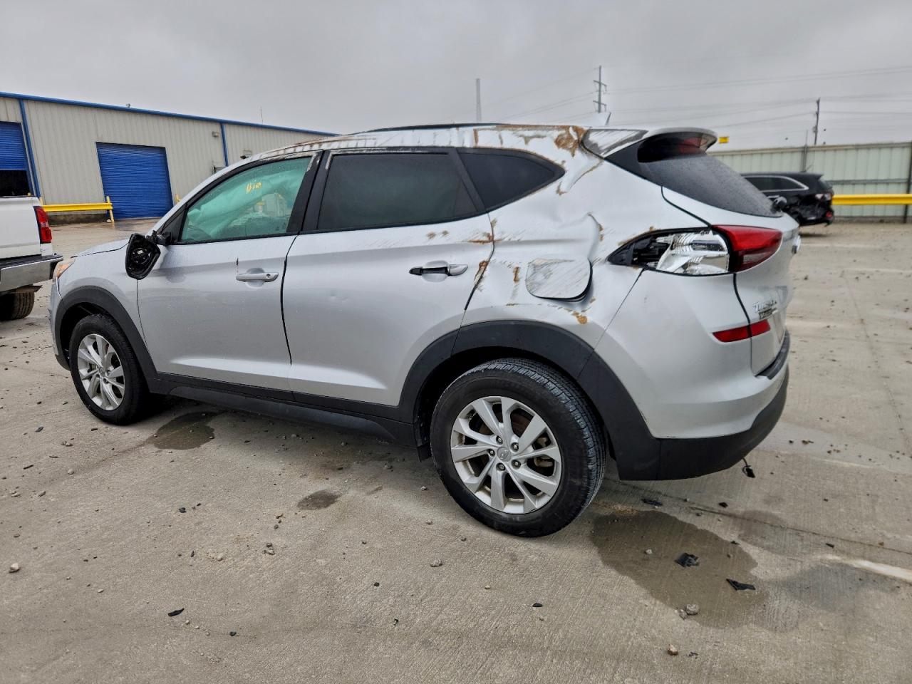 HYUNDAI TUCSON SE