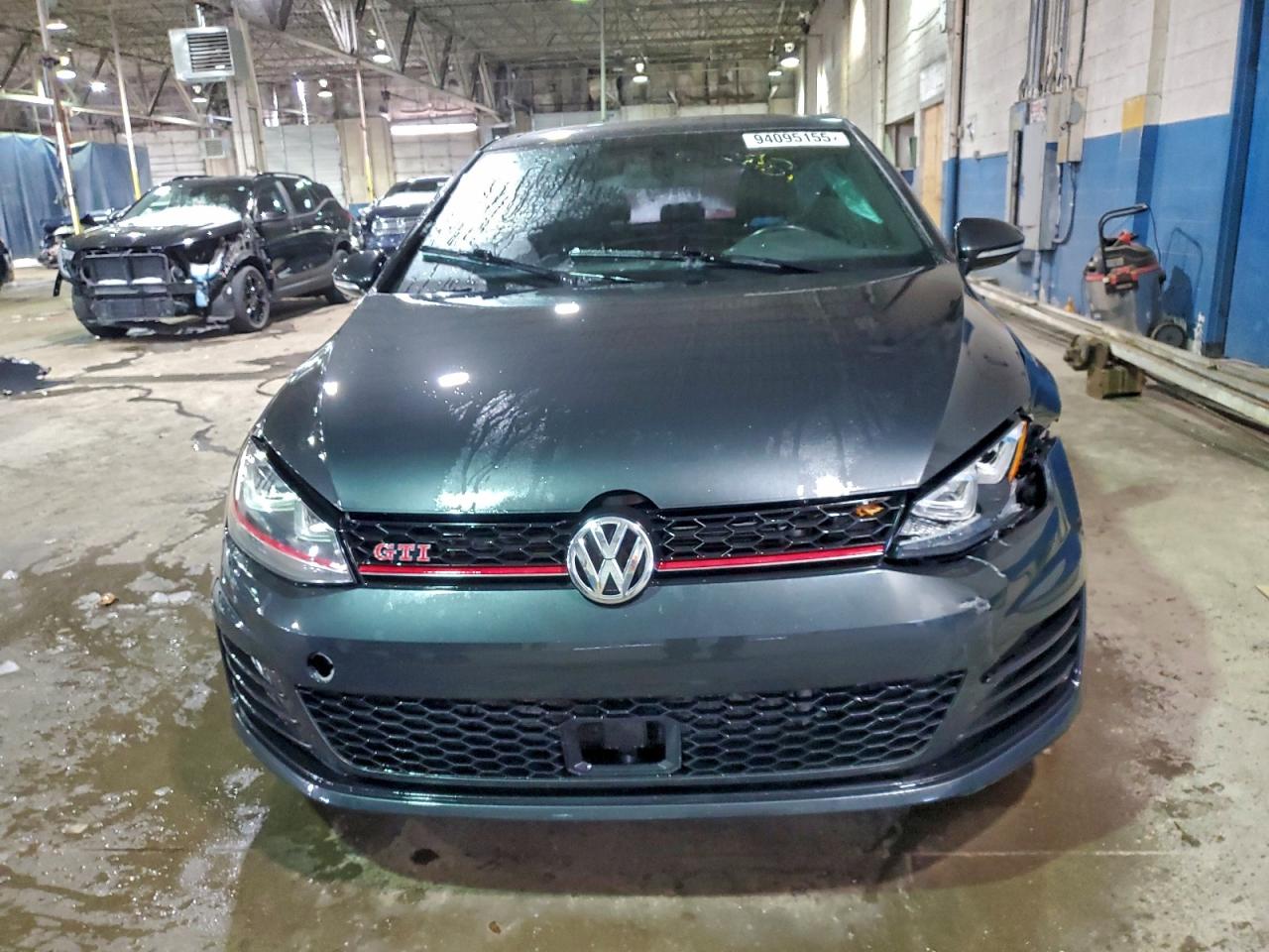 VOLKSWAGEN GOLF GTI S/SE