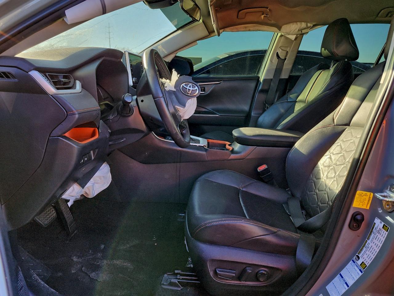 TOYOTA RAV4 ADVENTURE