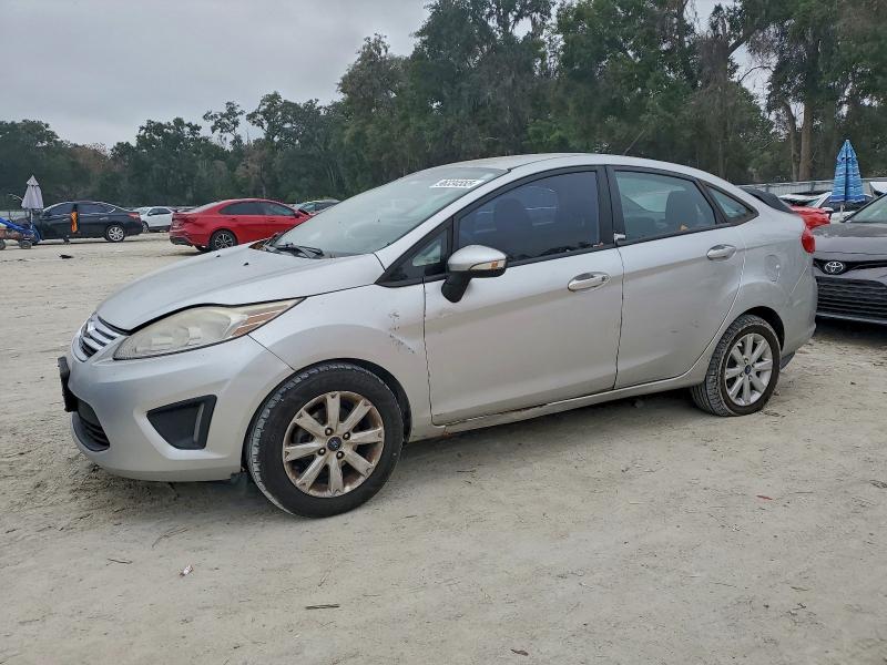 2013 FORD FIESTA SE #3311526304