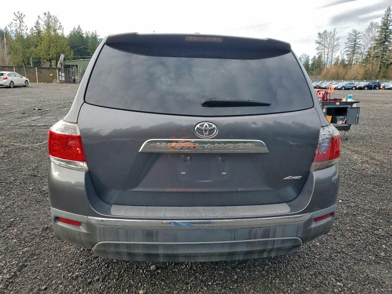 Lot #3312786100 2012 TOYOTA HIGHLANDER