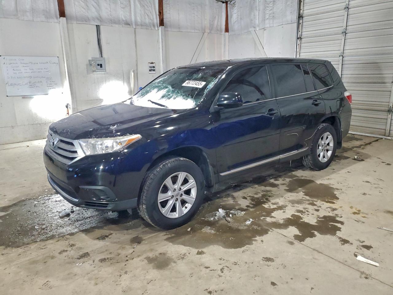 TOYOTA HIGHLANDER BASE
