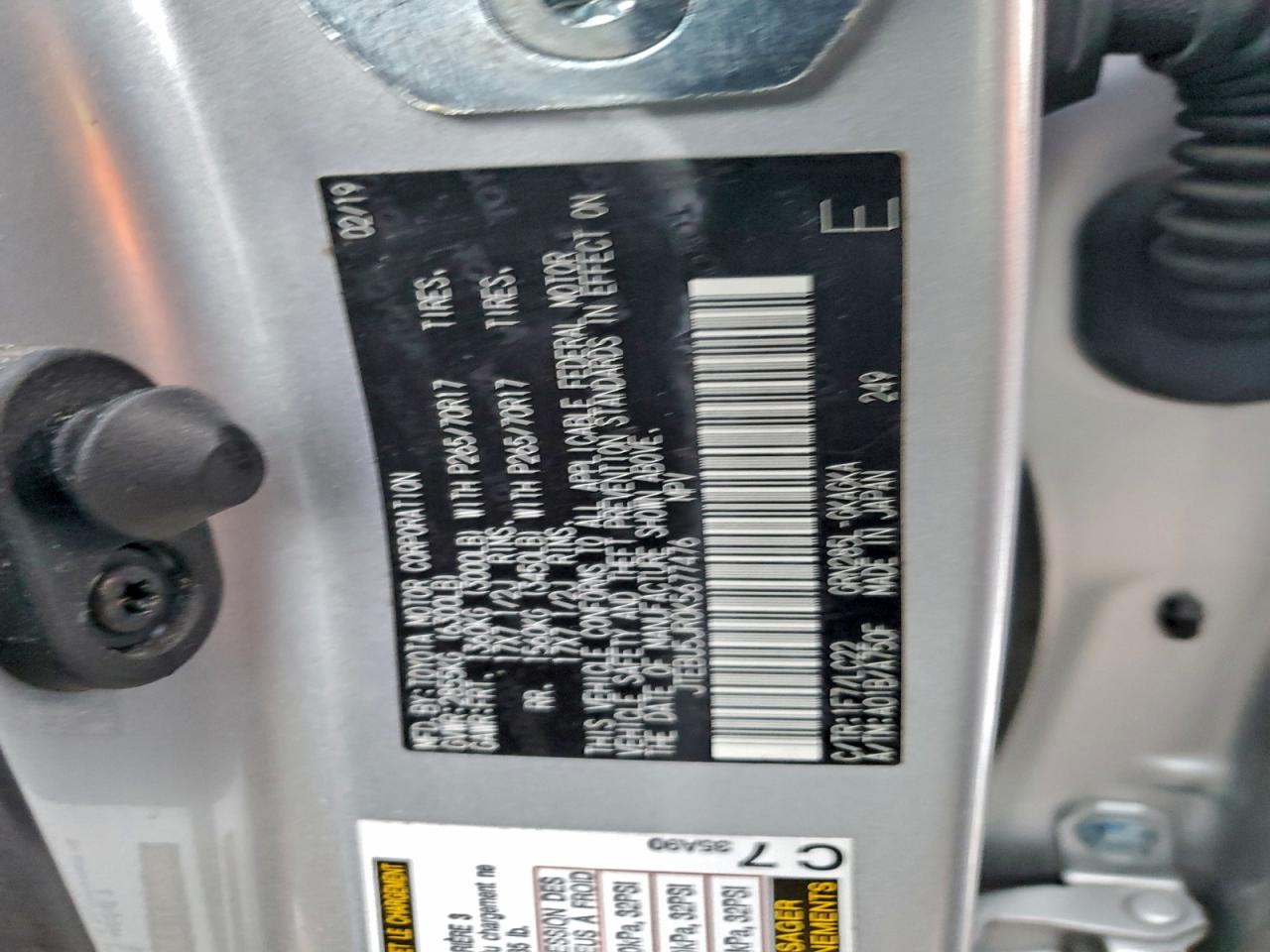 TOYOTA 4RUNNER SR5/SR5 PREMIUM