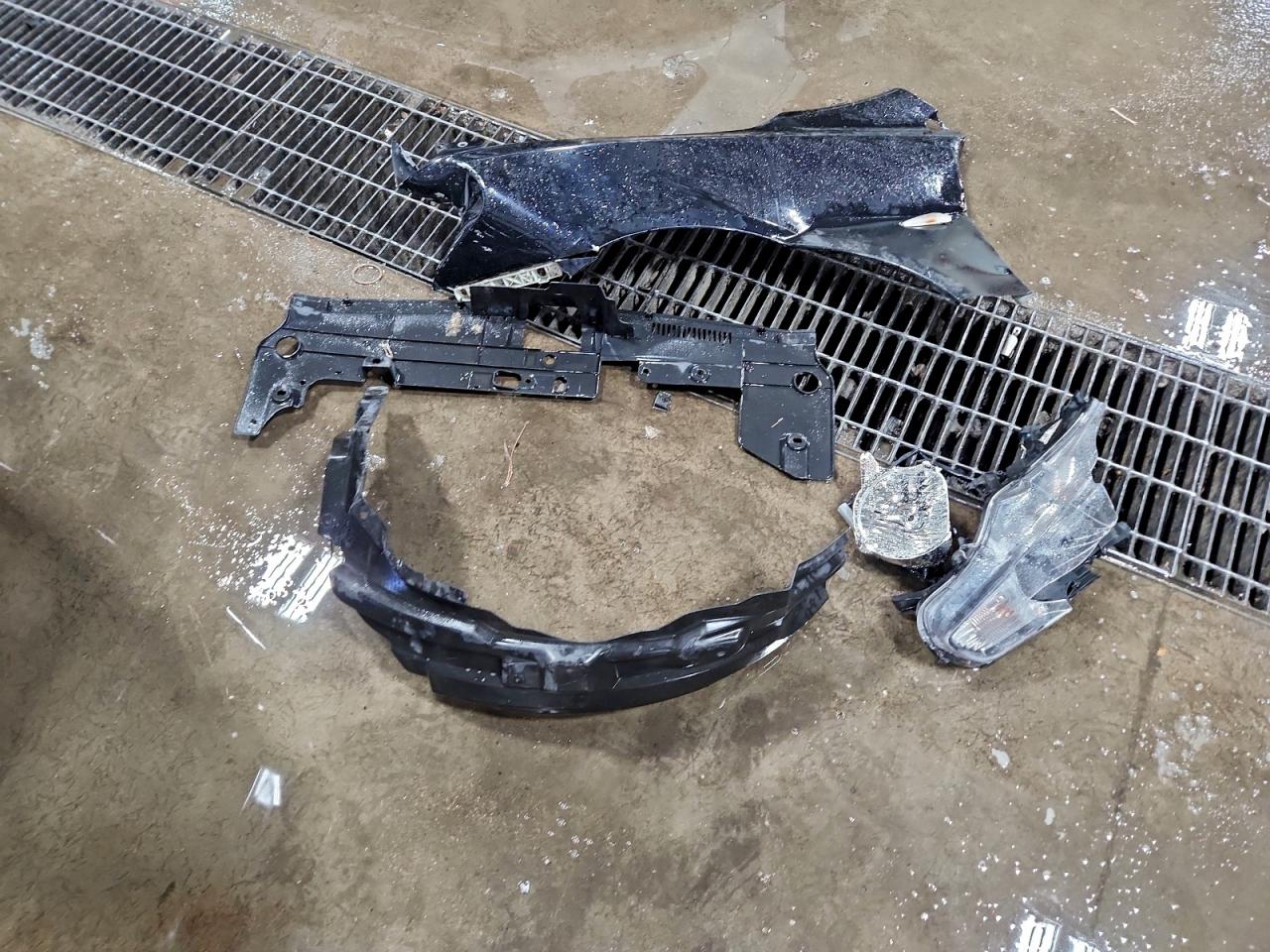 MITSUBISHI LANCER SE