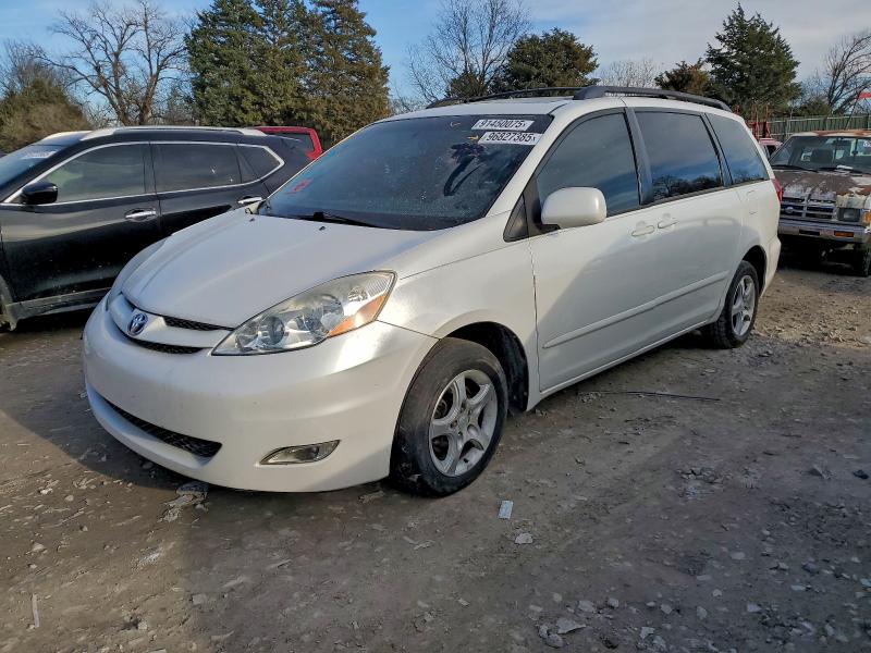 2008 TOYOTA SIENNA XLE #3315633774