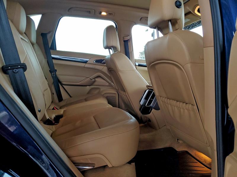 2013 PORSCHE CAYENNE S #3302818920