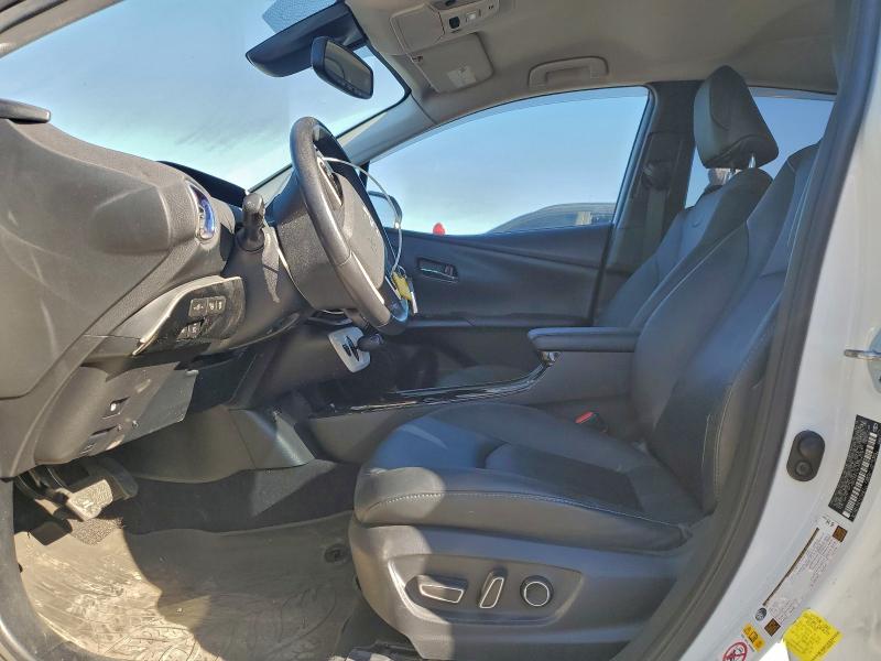 2017 TOYOTA PRIUS #3312686175