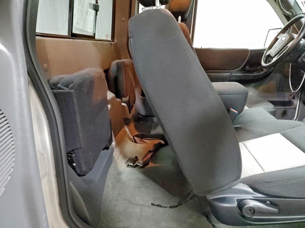 FORD RANGER SUPER CAB