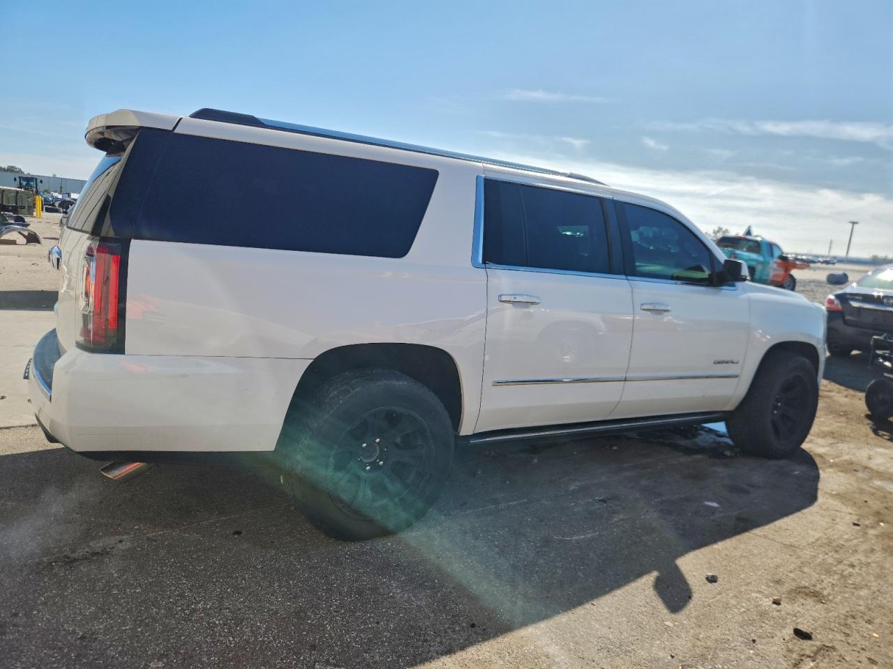 Lot #3317794094 2015 GMC YUKON XL D