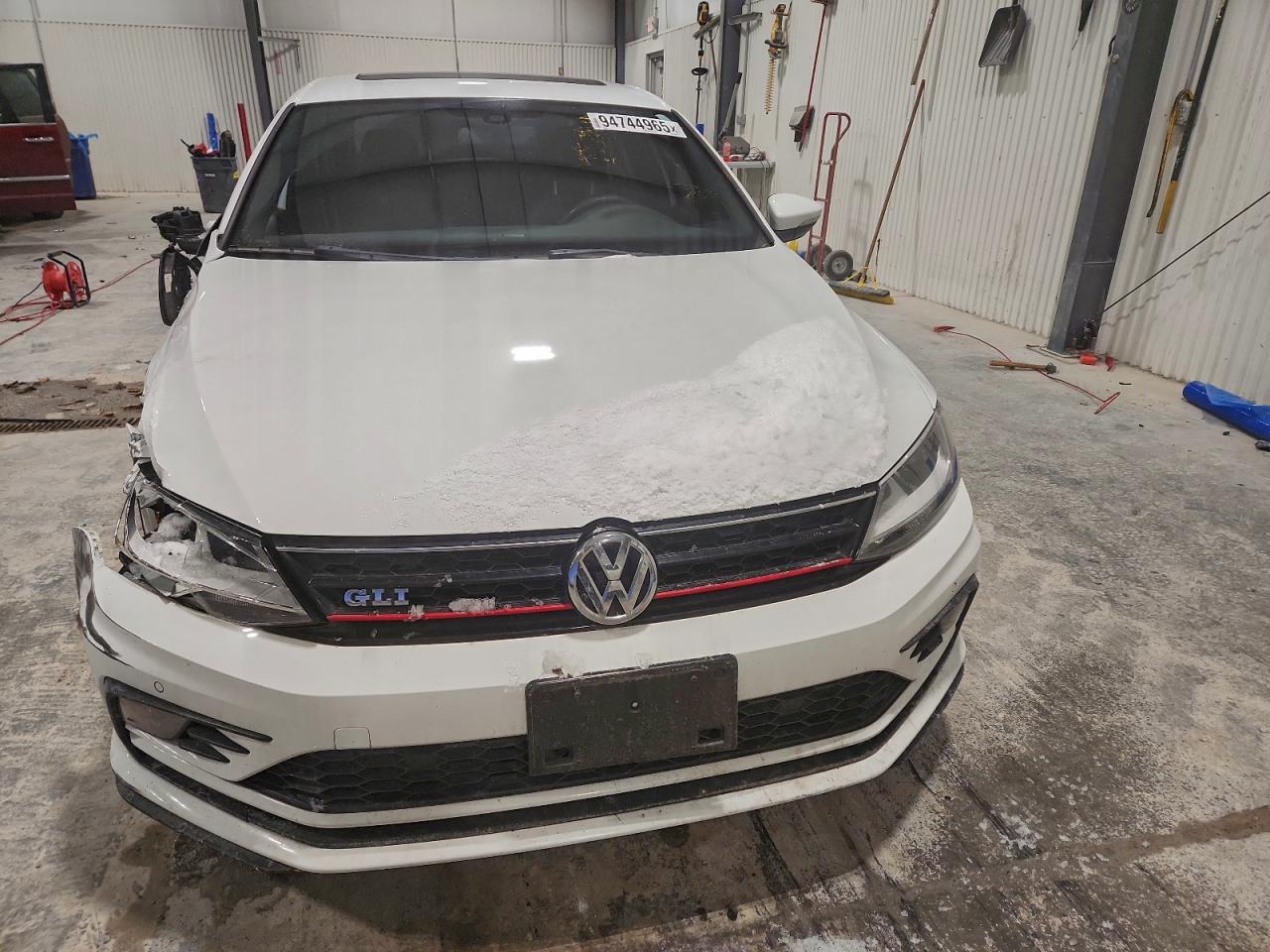 VOLKSWAGEN JETTA GLI