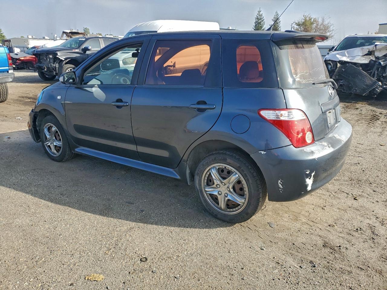 Lot #3302929641 2006 TOYOTA SCION XA