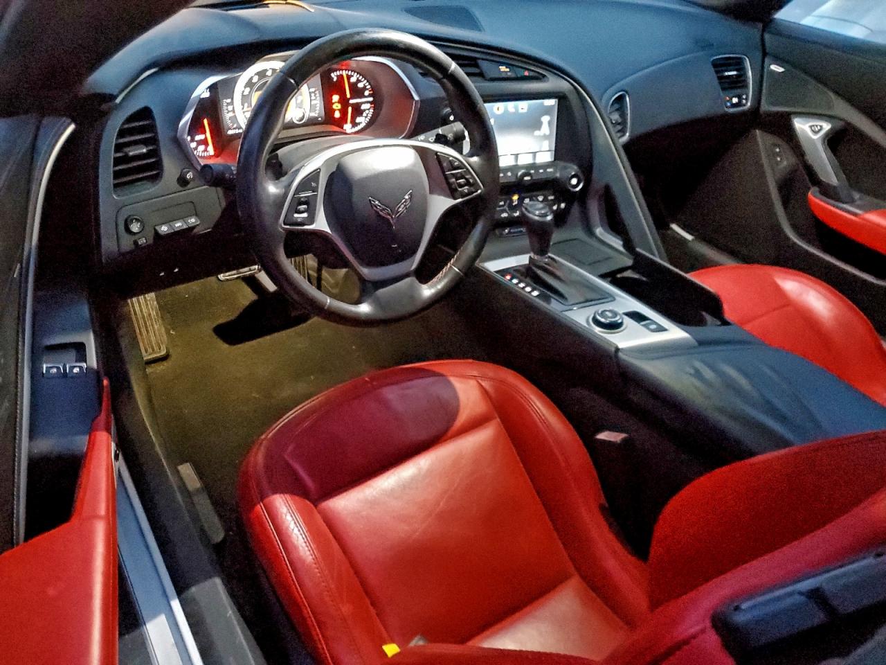 CHEVROLET CORVETTE STINGRAY 2LT