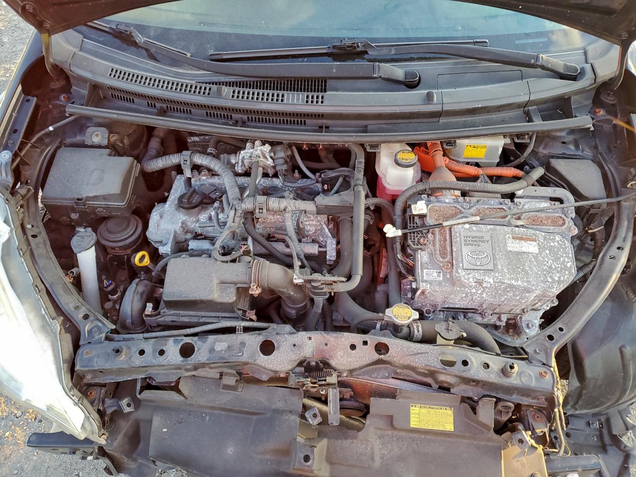 Lot #3311502276 2014 TOYOTA PRIUS C