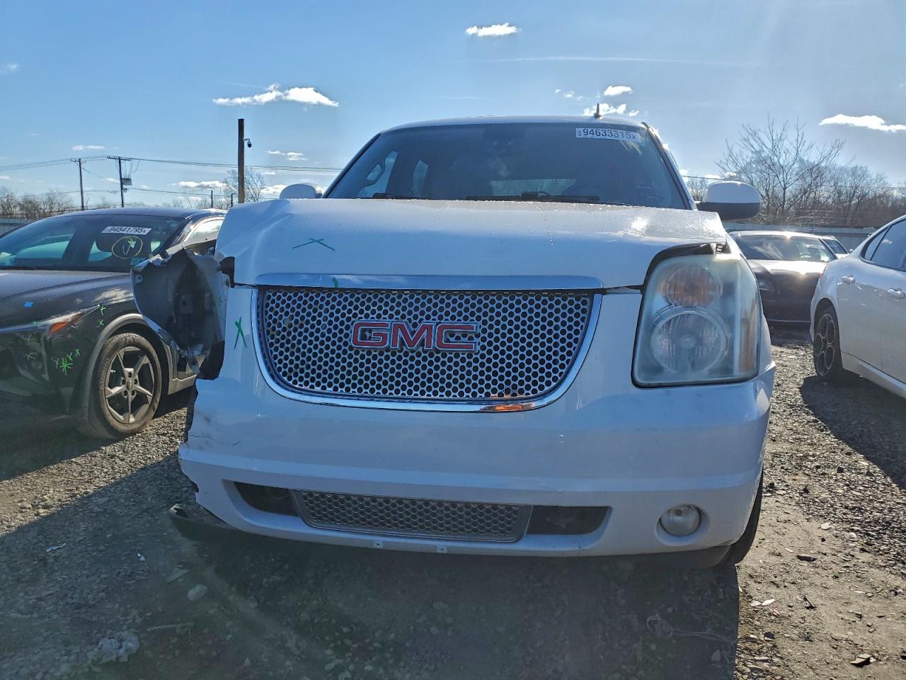 GMC YUKON DENALI