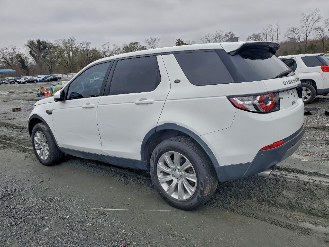 Lot #3312354771 2018 LAND ROVER DISCOVERY