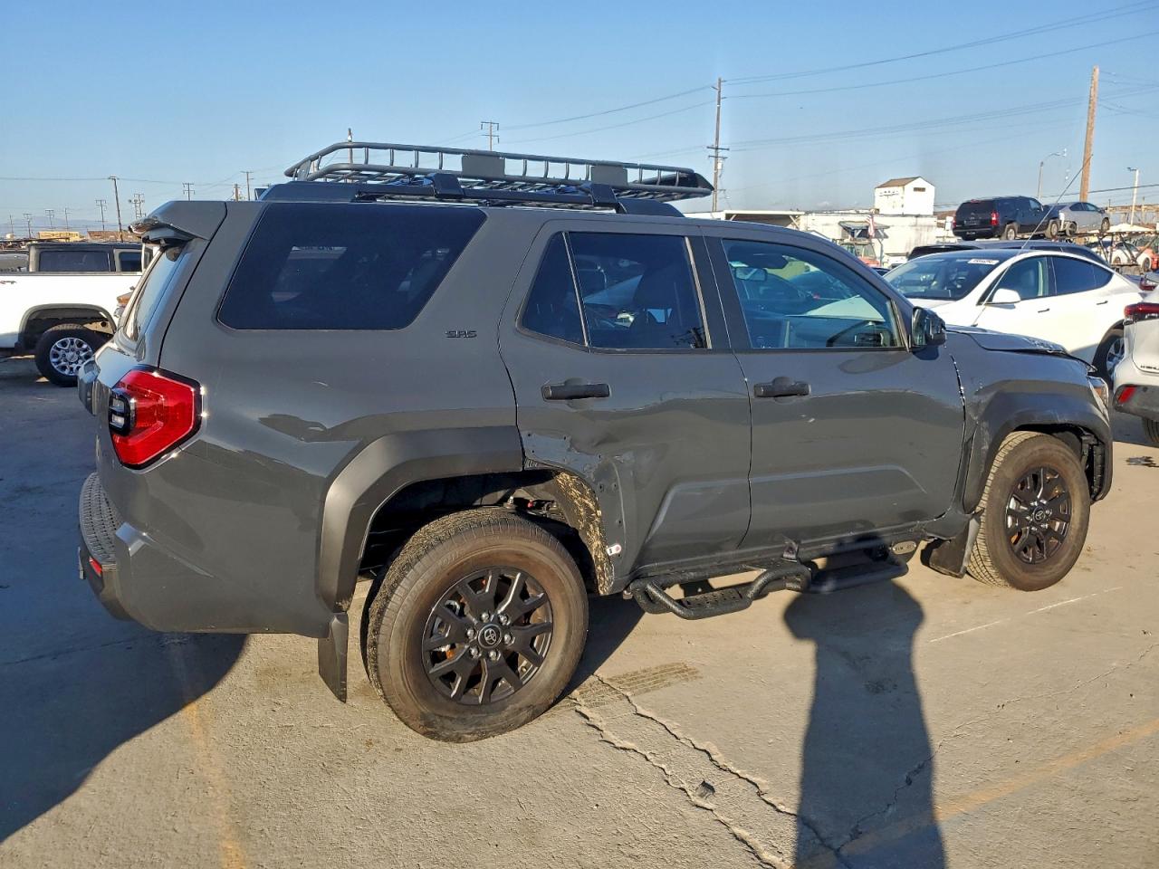 TOYOTA 4RUNNER SR5