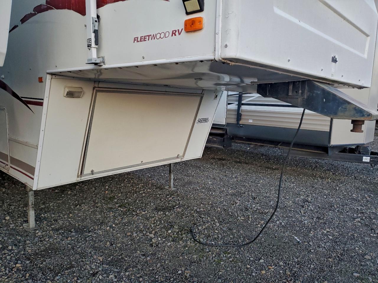 Lot #3303021611 2001 FLEETWOOD TERRY