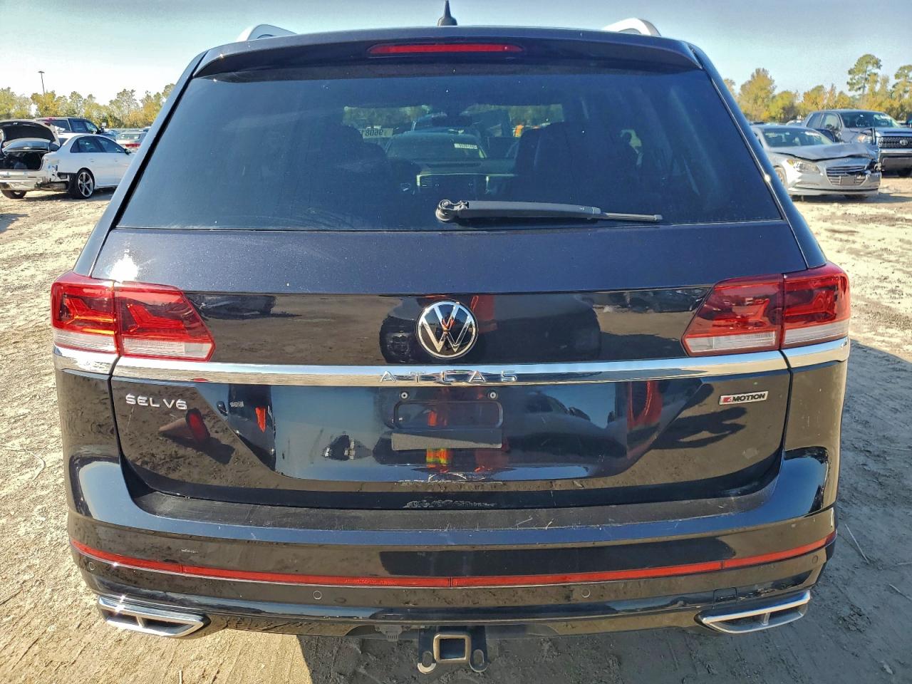 VOLKSWAGEN ATLAS SEL R-LINE
