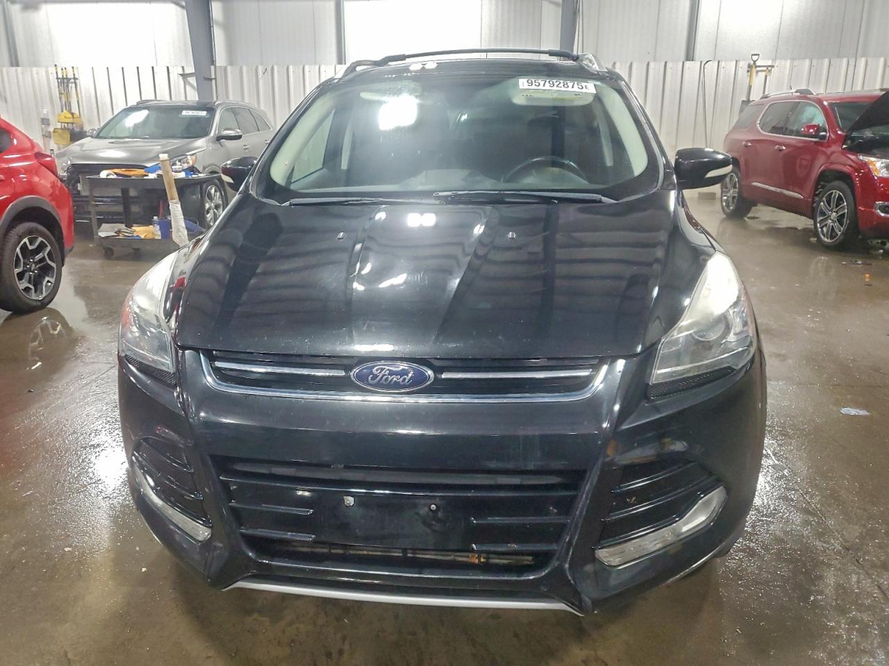FORD ESCAPE TITANIUM